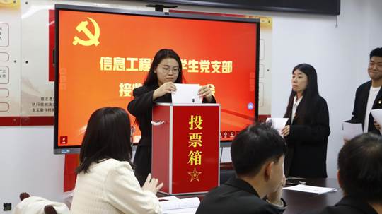 图示, 示意图
中度可信度描述已自动生成:ver1